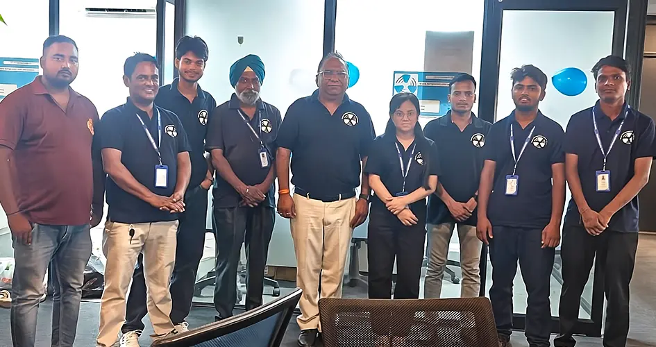 Manik Refrigeration Team